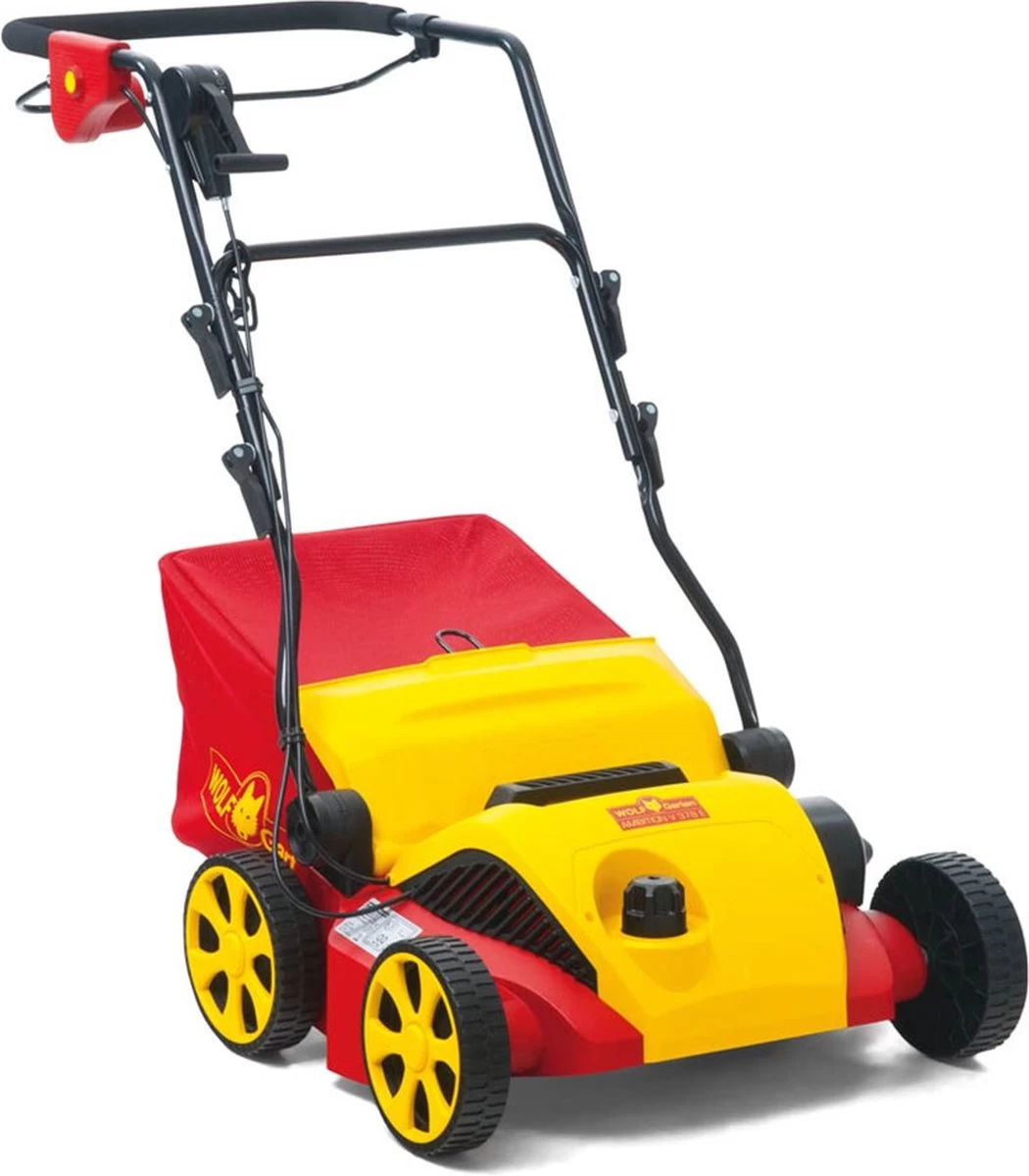 WOLF-Garten Elektrische Verticuteermachine VA 378 E - Werkbreedte 37 Cm - Opvangzak 50 L - 1800 W Motor - Moshark - Verticuteren - Opvangen 3 WOLF-Garten Elektrische Verticuteermachine VA 378 E - Werkbreedte 37 Cm - Opvangzak 50 L - 1800 W Motor - Moshark - Verticuteren - Opvangen