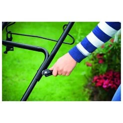 WOLF-Garten A 340 E Elektrische Grasmaaier - 1400 W - 34 Cm Maaibreedte - 30 Liter Opvangbak - Centrale Hoogte-instelling 24 WOLF-Garten A 340 E Elektrische Grasmaaier - 1400 W - 34 Cm Maaibreedte - 30 Liter Opvangbak - Centrale Hoogte-instelling -Tuinverzorgings Winkel 1200x1200 1091