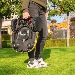 Powerplus POWXG6305 Robotmaaier - 18V - Voor Gazons Tot Ca. 500m² - Maaibreedte 180mm - Incl. Laadstation En Accessoires -Tuinverzorgings Winkel 1200x1200 1128