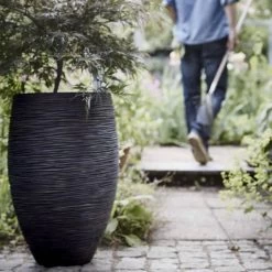 Capi Europe - Vaas Elegant Deluxe Rib NL - 45x72 - Zwart - Voor Binnen En Buiten - KBLR1138 -Tuinverzorgings Winkel 1200x1200 1759