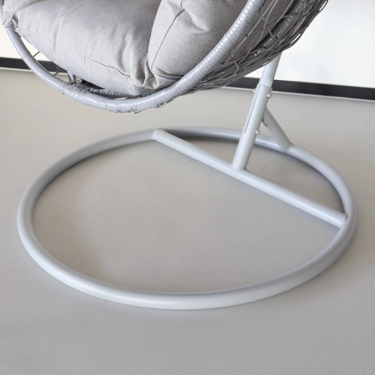 Egg Hangstoel Roundabout Grijs 6 Egg Hangstoel Roundabout Grijs - Afbeelding 4