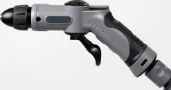 Aqua2Go - GD73 Mobiele Hogedrukreiniger Op Accu -Tuinverzorgings Winkel 1200x631 3