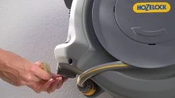 Hozelock AutoReel Slangenhouder / Wandslangbox 20m - Ø12,5mm -Tuinverzorgings Winkel 1200x675 39