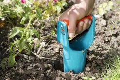 GARDENA Bollenplanter - Diepteaanduiding - Automatische Aardeloslating 15 GARDENA Bollenplanter - Diepteaanduiding - Automatische Aardeloslating -Tuinverzorgings Winkel 1200x799 30