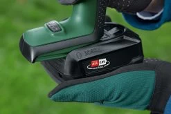 Bosch KEO 18 Accu Tuinzaagmachine - Snijdiameter Van 80 Mm - Met 18 V Accu En Lader 24 Bosch KEO 18 Accu Tuinzaagmachine - Snijdiameter Van 80 Mm - Met 18 V Accu En Lader -Tuinverzorgings Winkel 1200x800 383