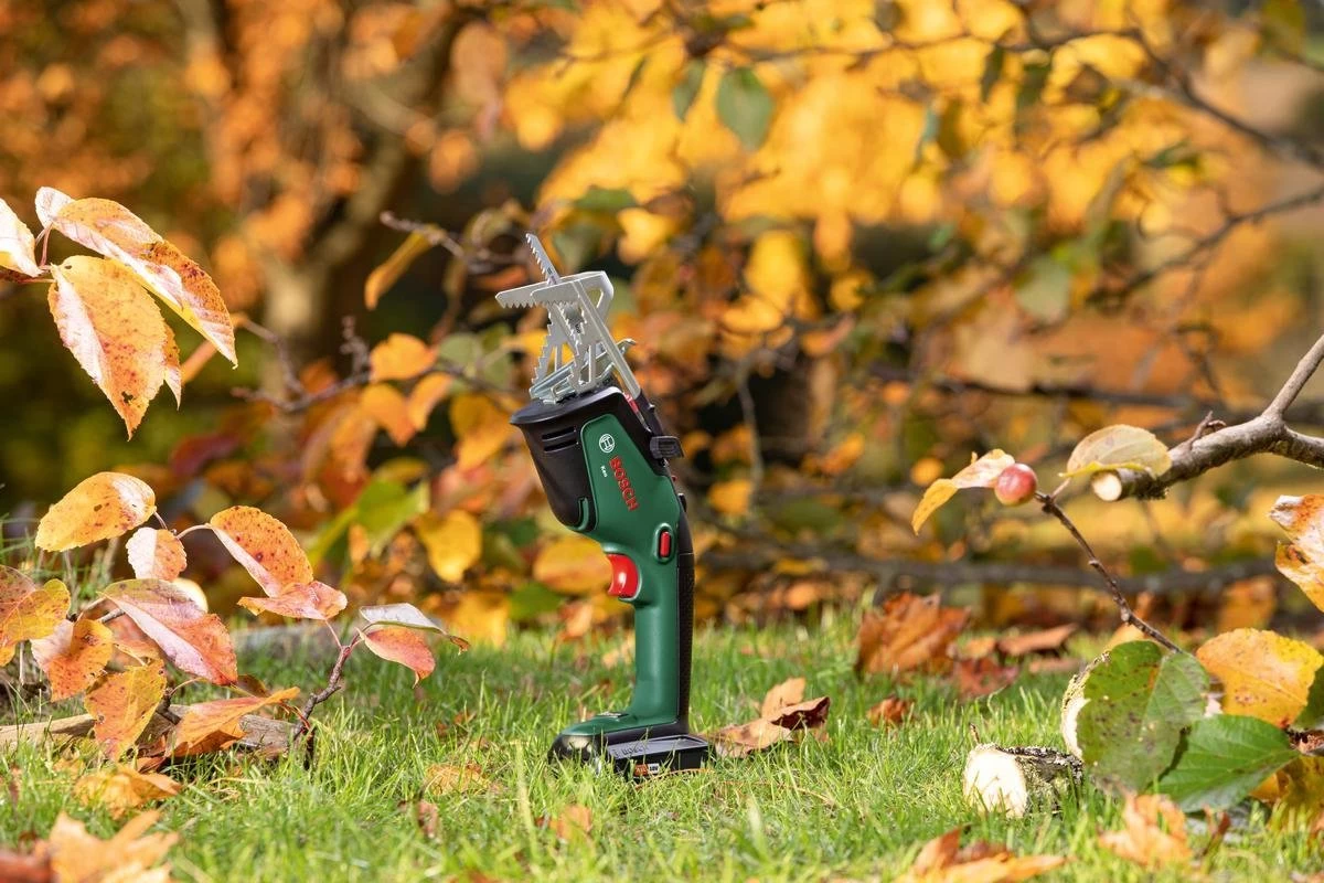 Bosch KEO 18 Accu Tuinzaagmachine - Snijdiameter Van 80 Mm - Met 18 V Accu En Lader 14 Bosch KEO 18 Accu Tuinzaagmachine - Snijdiameter Van 80 Mm - Met 18 V Accu En Lader - Afbeelding 12