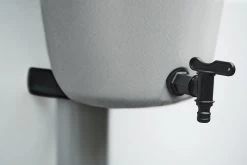 Elho Green Basics Rain Catcher 33 - Regenton Voor Balkonbuiten - Ø 33.5 X H 73.5 Cm - Grijs/Living Concrete -Tuinverzorgings Winkel 1200x800 464