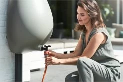 Elho Pure Raindrop 70L - Geel/Oker -Tuinverzorgings Winkel 1200x800 467