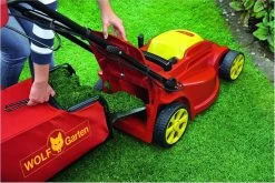 WOLF-Garten A 340 E Elektrische Grasmaaier - 1400 W - 34 Cm Maaibreedte - 30 Liter Opvangbak - Centrale Hoogte-instelling 32 WOLF-Garten A 340 E Elektrische Grasmaaier - 1400 W - 34 Cm Maaibreedte - 30 Liter Opvangbak - Centrale Hoogte-instelling -Tuinverzorgings Winkel 1200x801 16