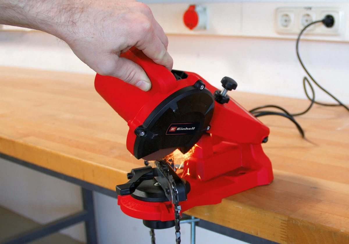 Einhell Kettingslijper GC-CS 85 E (85 W - 5500 /min - Slijphoekverstelling W. Schaal - Kettingspanner - Dieptebegrenzer Incl. Slijpschijf) 11 Einhell Kettingslijper GC-CS 85 E (85 W - 5500 /min - Slijphoekverstelling W. Schaal - Kettingspanner - Dieptebegrenzer Incl. Slijpschijf) - Afbeelding 9