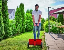 Einhell Strooiwagen GC-SR 12 (12 L - 45 Cm Strooibreedte - Dubbele Duwstang - Kliksluiting Aan Beide Zijden - Verstelhendel - Corrosiebestendige Rol - Behuizing Van Breukvast Kunststof) -Tuinverzorgings Winkel 1200x949 3