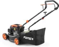 FUXTEC Grasmaaier Benzine - 41cm - 80cc - Duwmaaier - Opvangbak 45L - FX-RM4180 15 FUXTEC Grasmaaier Benzine - 41cm - 80cc - Duwmaaier - Opvangbak 45L - FX-RM4180 -Tuinverzorgings Winkel 1200x964 2