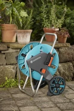 GARDENA - AquaRoll CleverRoll S Set Slangenwagen - Incl. 20 M Slang - Maximaal 40 M Opbergcapaciteit 20 GARDENA - AquaRoll CleverRoll S Set Slangenwagen - Incl. 20 M Slang - Maximaal 40 M Opbergcapaciteit -Tuinverzorgings Winkel 798x1200 5