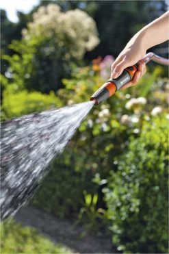 GARDENA Tuinspuit - Spuitpistool 25 GARDENA Tuinspuit - Spuitpistool -Tuinverzorgings Winkel 800x1200 100