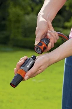 GARDENA Tuinspuit - Spuitpistool 41 GARDENA Tuinspuit - Spuitpistool -Tuinverzorgings Winkel 800x1200 102