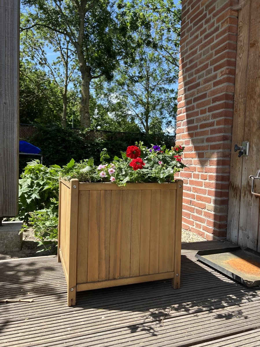 Houten Plantenbak Met Wieltjes 50x50 - Geolied Duurzaam FSC Acaciahout – Bloembak Buiten - Plantenbakken Buiten - Perfecthomeshop 4 Houten Plantenbak Met Wieltjes 50x50 - Geolied Duurzaam FSC Acaciahout – Bloembak Buiten - Plantenbakken Buiten - Perfecthomeshop - Afbeelding 2